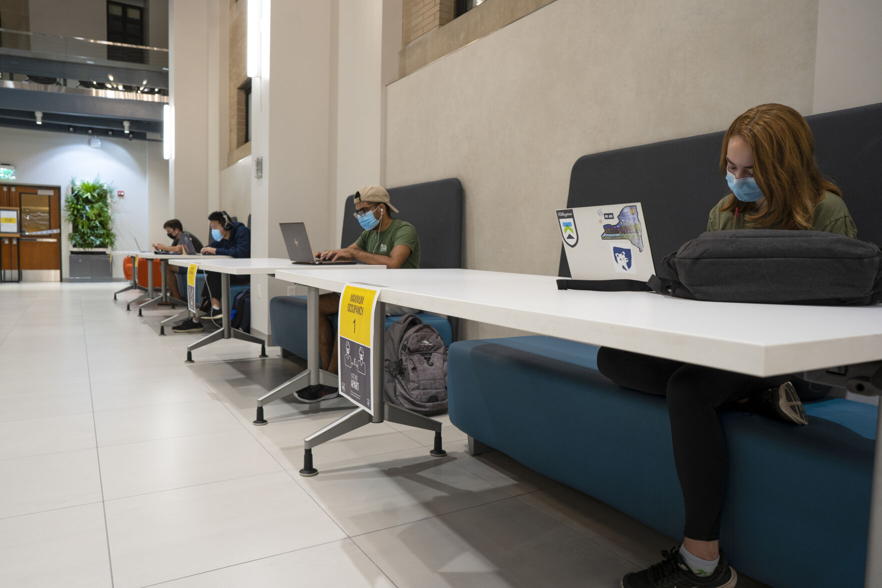 Pattee Paterno Library Social Distancing, Designated Tables